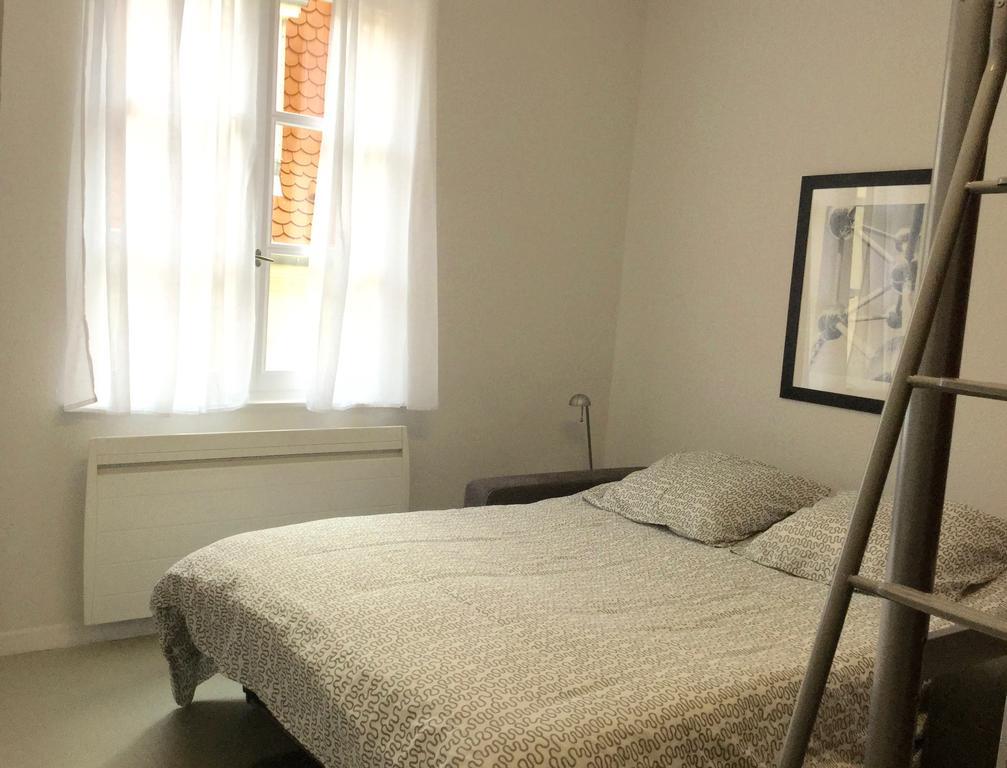 Studio Sur Cour Au Coeur De Колмар Екстериор снимка