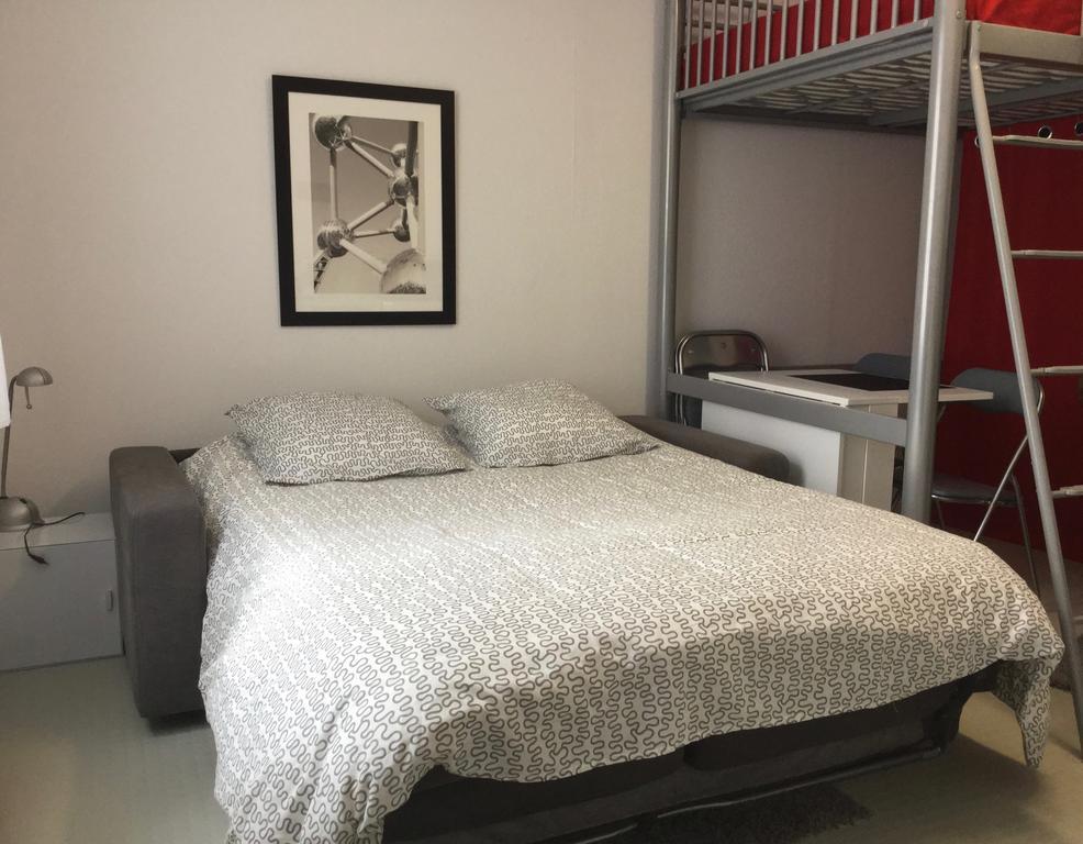 Studio Sur Cour Au Coeur De Колмар Екстериор снимка